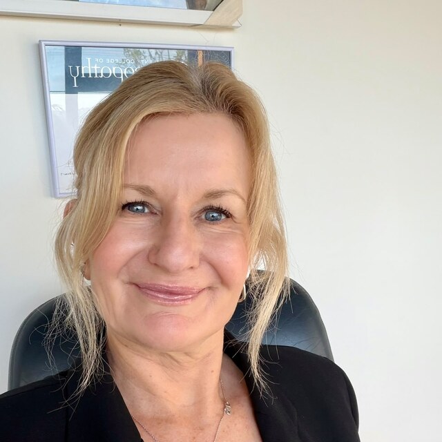 Kirsty Richards, DipHomNZ RCHom